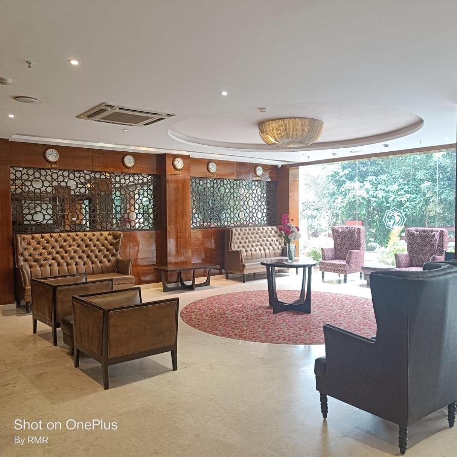 Astra Hotels & Suites Whitefield Near To Nallurahalli Metro Station And Ktpo Bangalore Extérieur photo