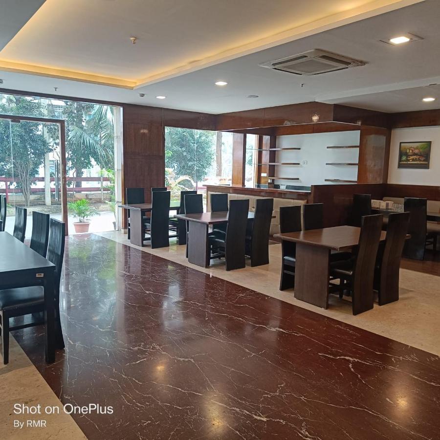 Astra Hotels & Suites Whitefield Near To Nallurahalli Metro Station And Ktpo Bangalore Extérieur photo