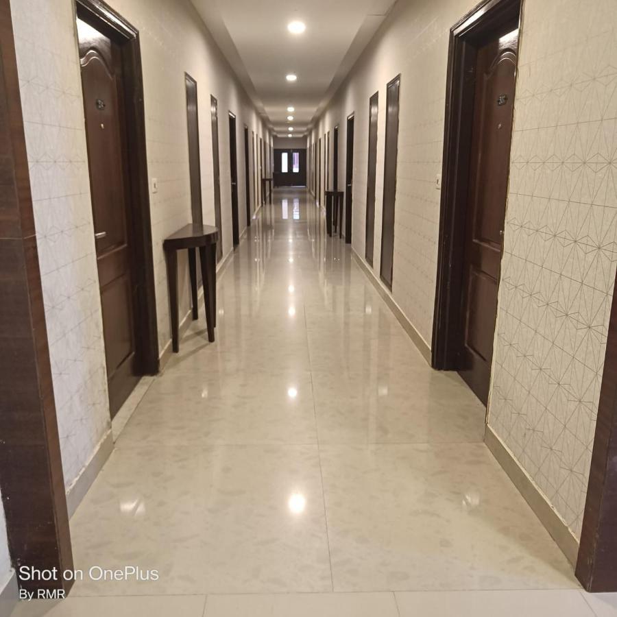 Astra Hotels & Suites Whitefield Near To Nallurahalli Metro Station And Ktpo Bangalore Extérieur photo
